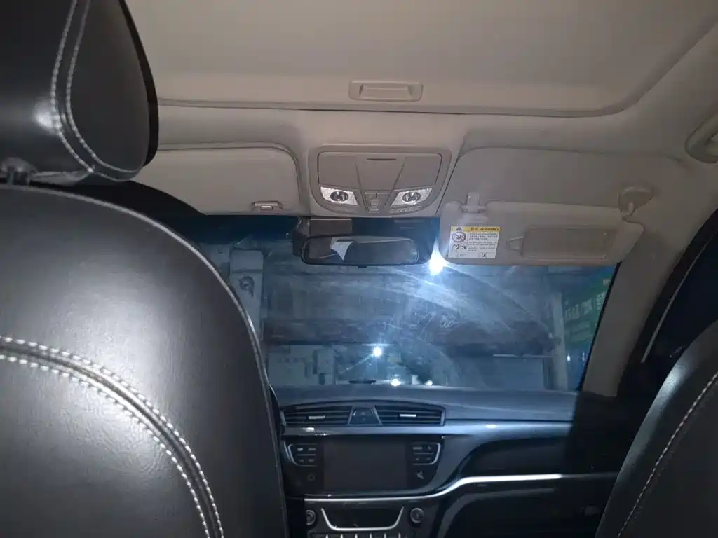 Geely Emgrand 2016 2017 Sedan Million Edition 1.5L CVT Upward Connect