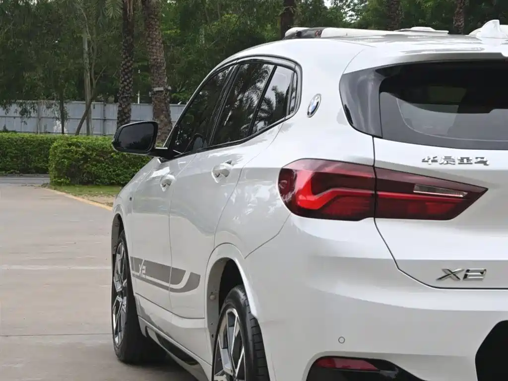 BMW X2 2021 Facelift xDrive25i Shadow Night Edition фото 11