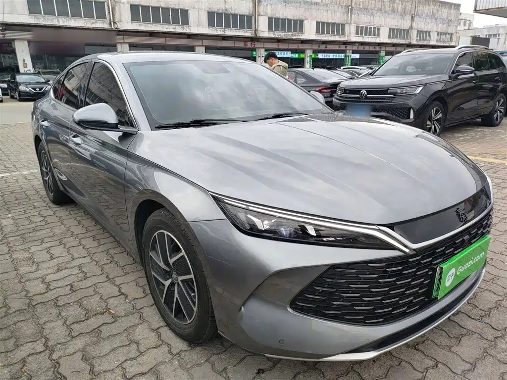 BYD Qin L 2024 DM-i 80KM Superior фото 4