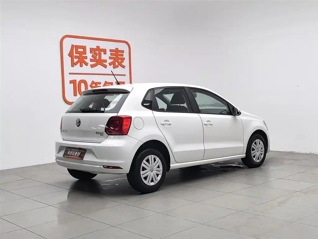 Volkswagen Polo 2018 1.5L Manual Safe Drive фото 2