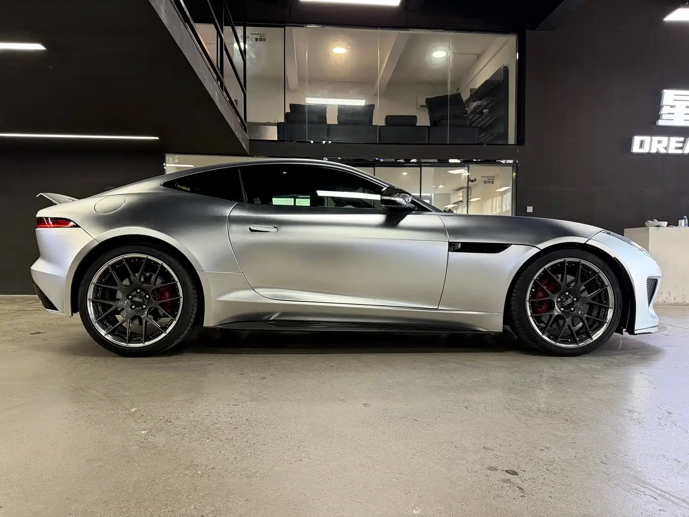Jaguar F-TYPE 2019 2019 2.0T Coupe
