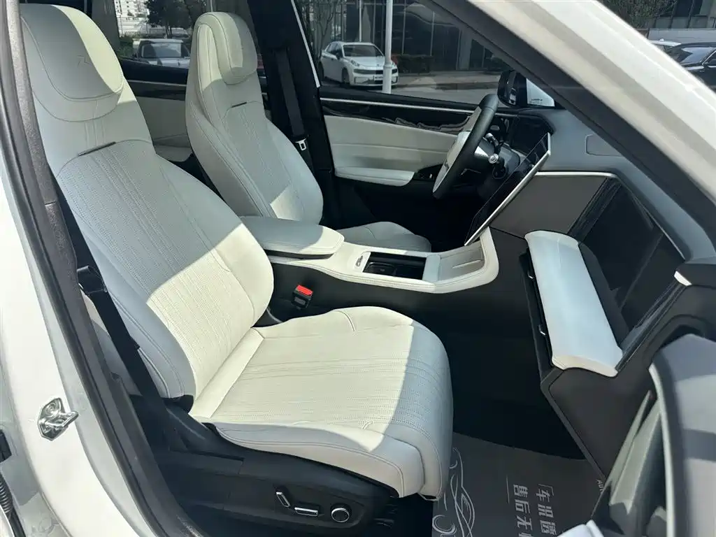 Geely Galaxy Galaxy L7 2023 Model 1.5T 115km Asian Games Phantom Edition фото 17