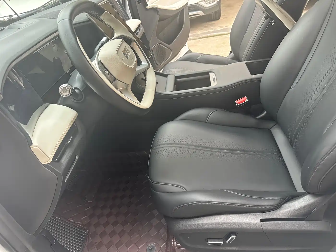 Geely Galaxy Galaxy L7 2023 1.5T 115km PLUS фото 5