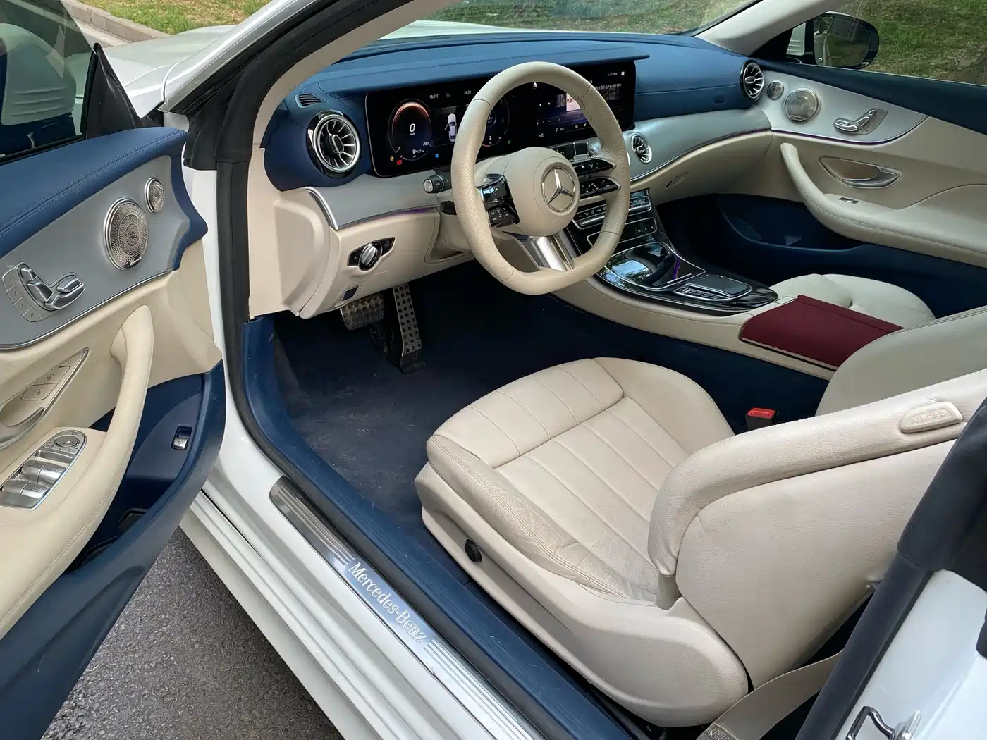 Mercedes-Benz E-Class (Import) 2023 E 260 Coupe фото 4