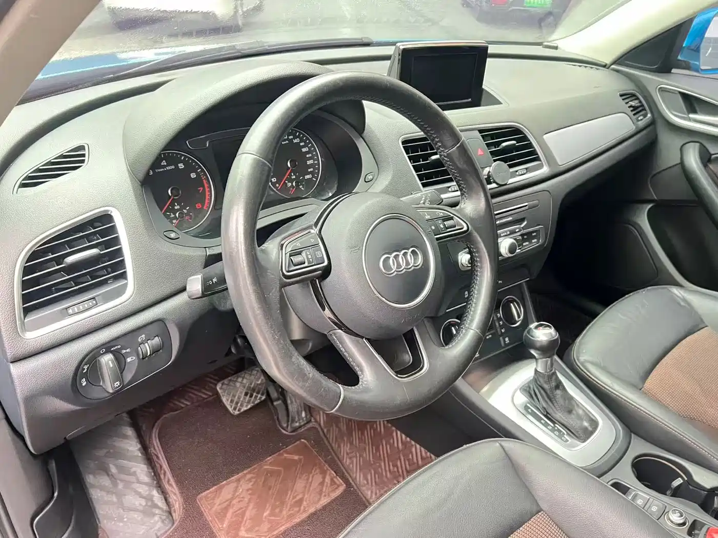 Audi Q3 2018 30th Anniversary Edition 30 TFSI Fashion фото 10