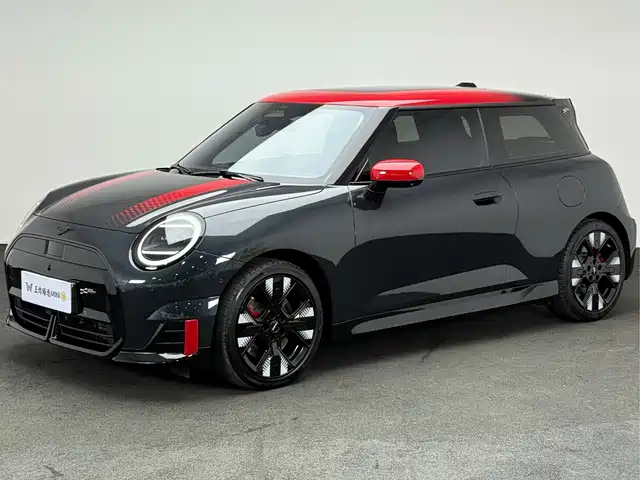  MINI Electric MINI JCW 2025 Facelift JOHN COOPER WORKS