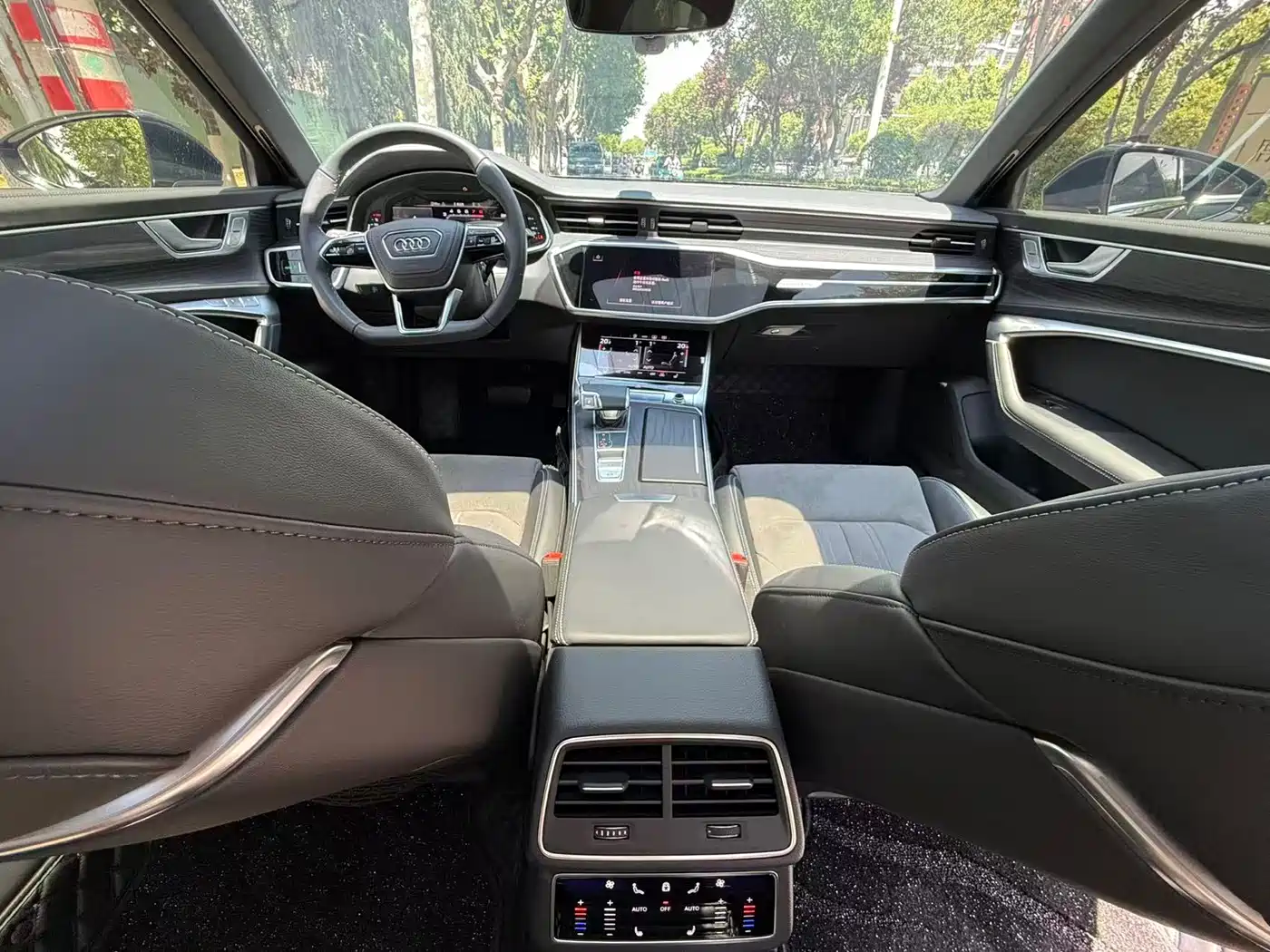 Audi A6L 2024 45 TFSI quattro Exclusive Dynamic фото 13