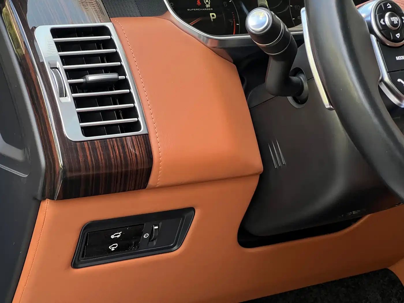 Land Rover Range Rover 2015 5.0 SC V8 AB Prestigious Genesis Extended Edition фото 27