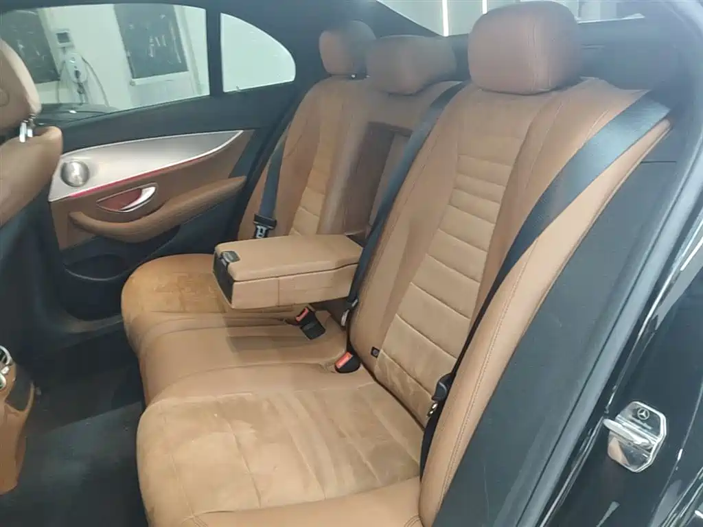 Mercedes-Benz E-Class 2017 E 200 Sport фото 17