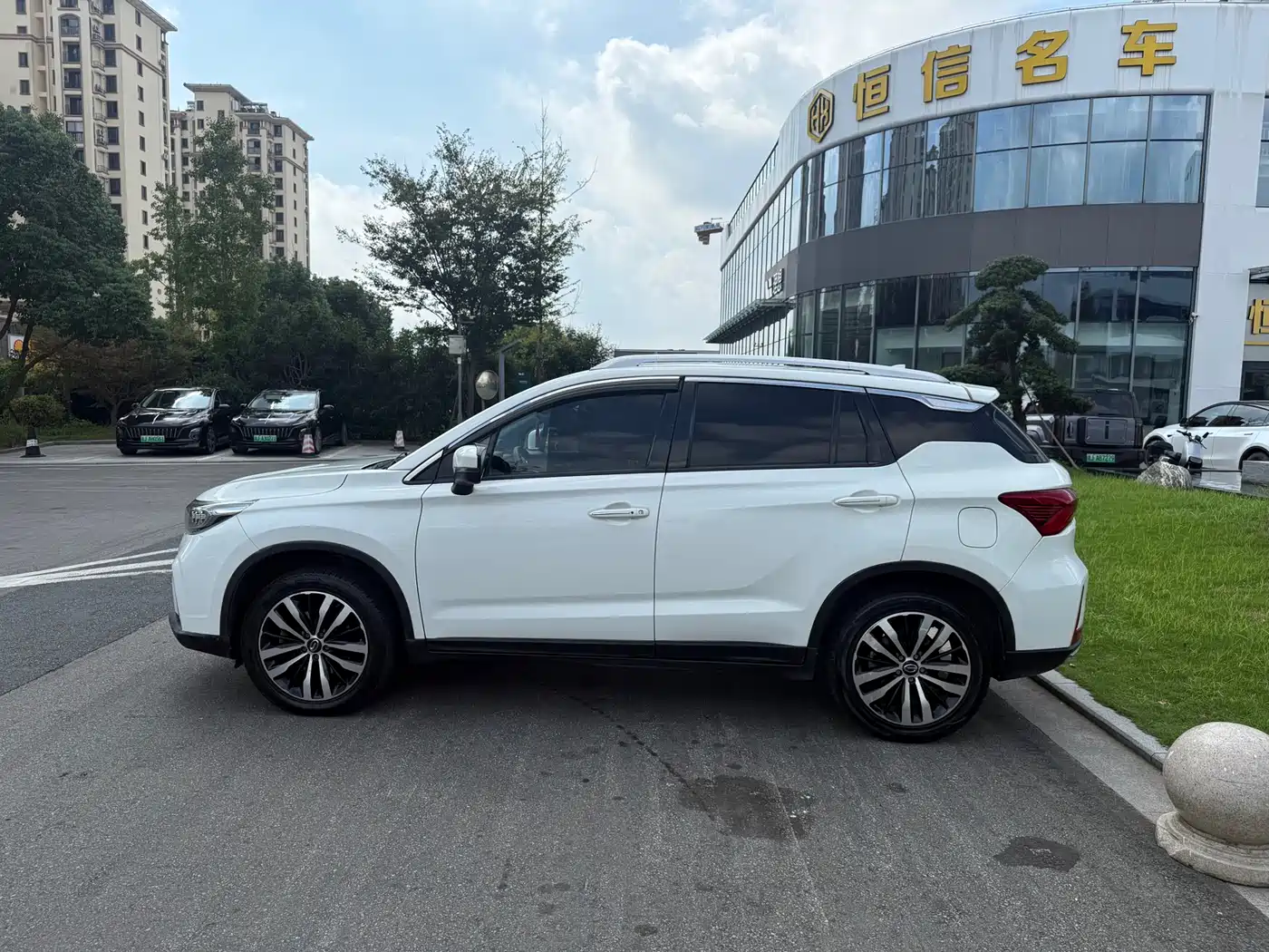 GAC TRUMPCHI GS4 NEW ENERGY