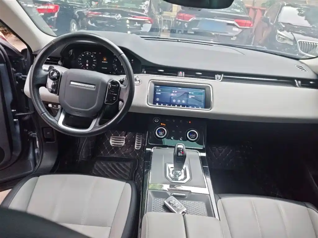 Land Rover Range Rover Evoque 2020 249PS Youth Edition фото 10