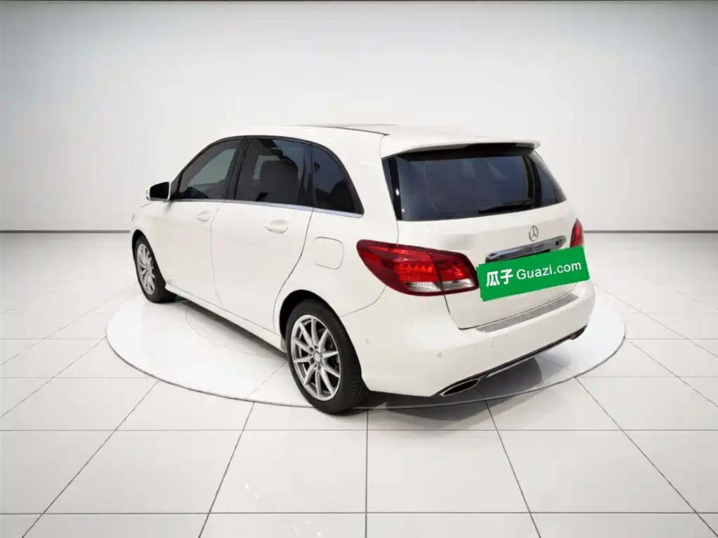 Mercedes-Benz B-Class 2015 B 200 Dynamic фото 5