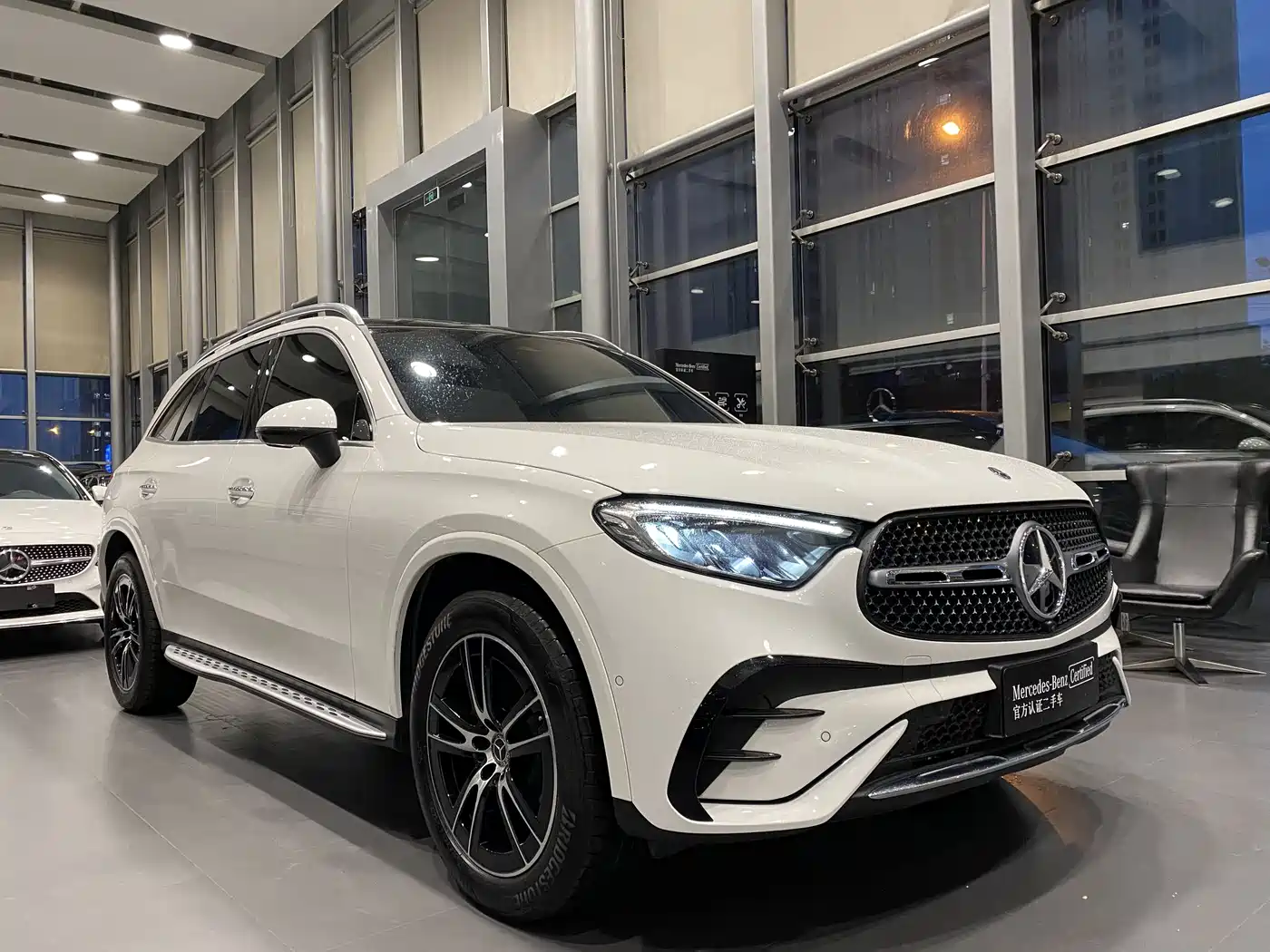 Mercedes-Benz GLC 2025 Facelift GLC 260 L 4MATIC Luxury фото 3