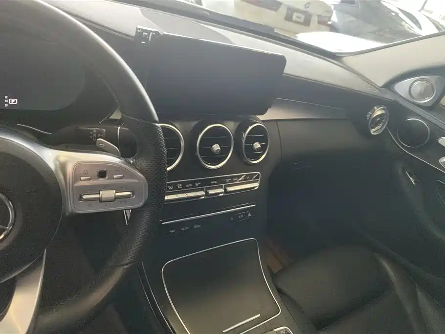 Mercedes-Benz C-Class 2021 C 260 L Sport Edition фото 13