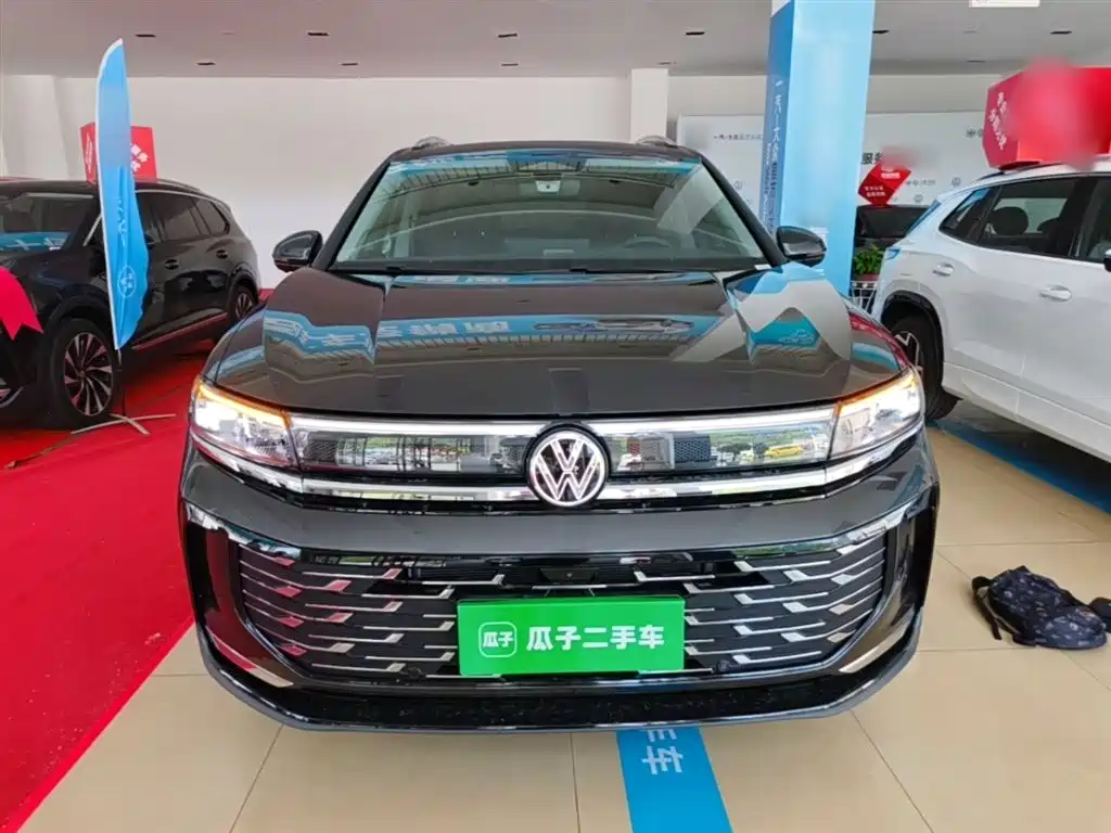 Volkswagen Talagon 2025 Model 450TSI AWD Premium 6-Seater фото 3