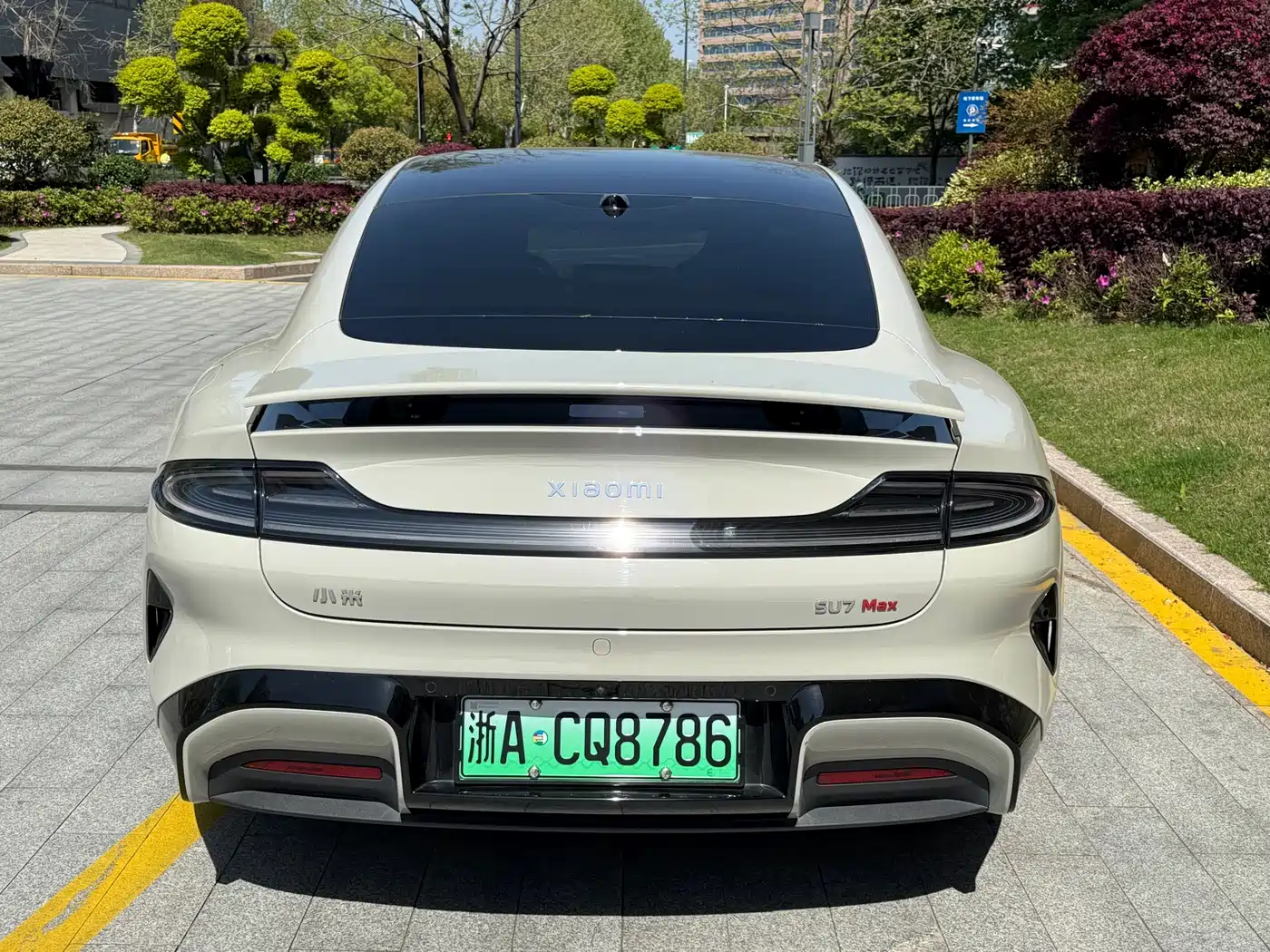 XIAOMI CAR XIAOMI SU7