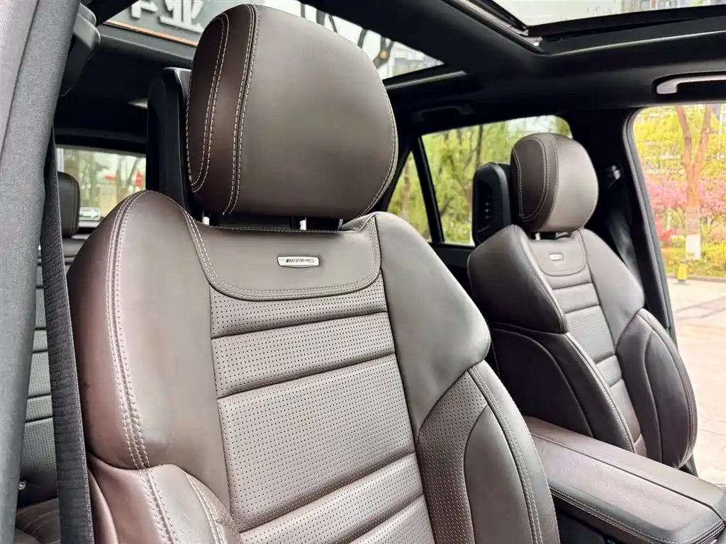 Mercedes-Benz GLE AMG 2015 AMG GLE 63 4MATIC фото 10