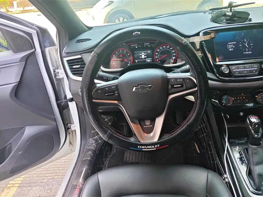 Chevrolet Monza 2022 Mild Hybrid RS 330T Automatic Comfort Edition фото 15