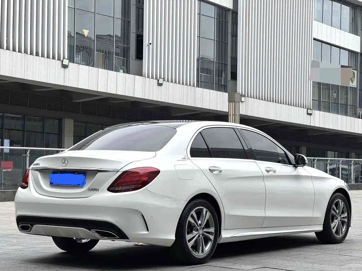 Mercedes-Benz C-Class 2017 C 200 L Sport фото 4