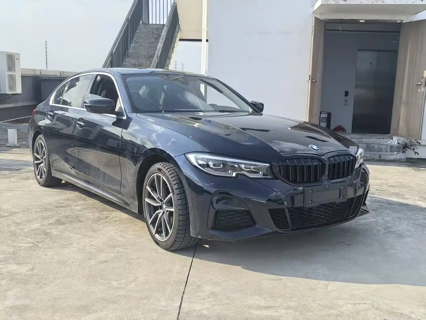 BMW 3 Series 2021 325Li M Sport Package фото 3