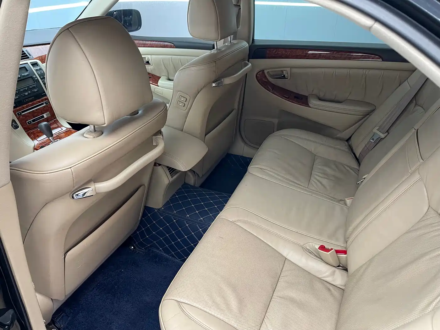 Toyota Crown 2007 2.5L Royal Leather Edition фото 10