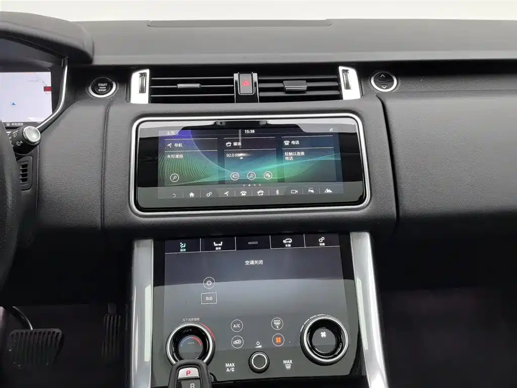 Land Rover Range Rover Sport 2021 3.0 L6 SE фото 12
