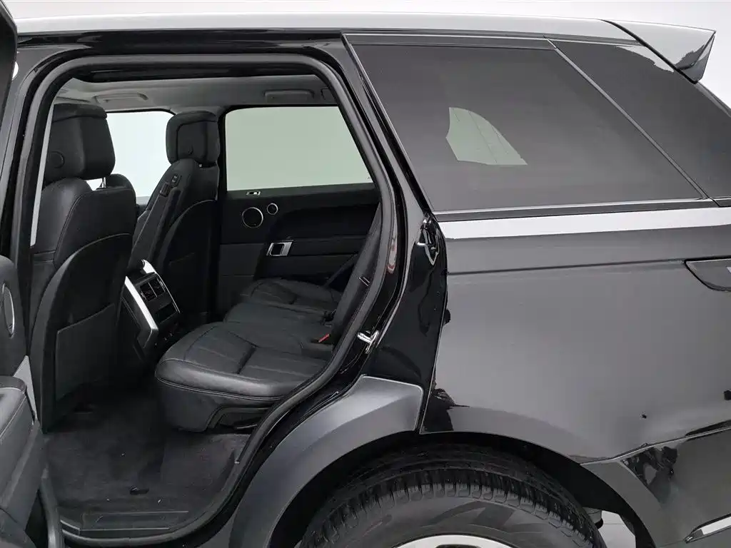 Land Rover Range Rover Sport 2021 3.0 L6 SE фото 15