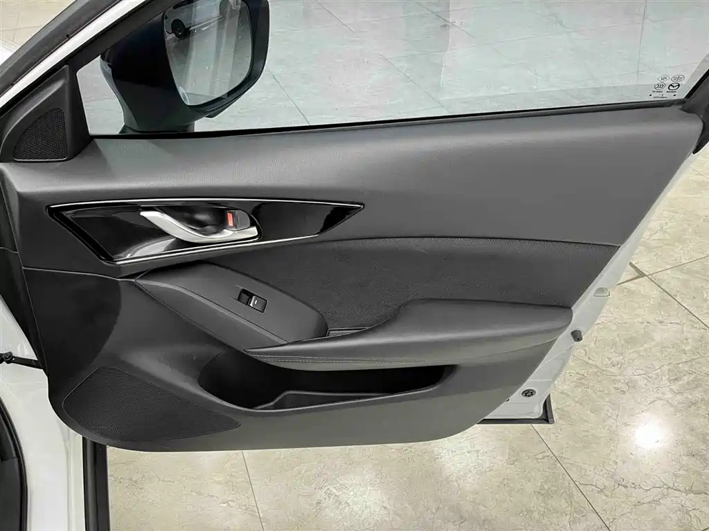 Mazda CX-4 2023 2021 2.0L Auto FWD Skyactiv Vitality Edition