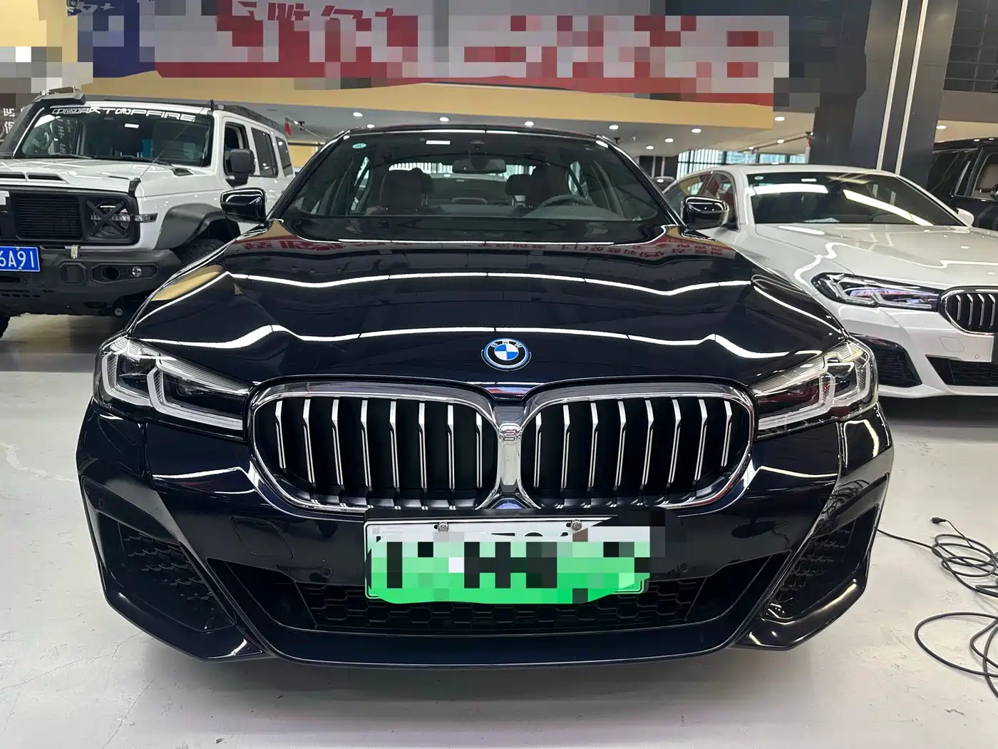 BMW 5 Series New Energy 2022 Facelift 535Le M Sport Package фото 2