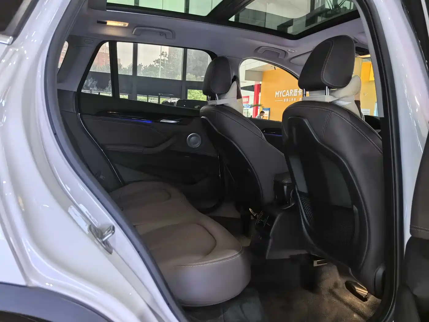 BMW X1 2021 sDrive25Li Leading фото 15