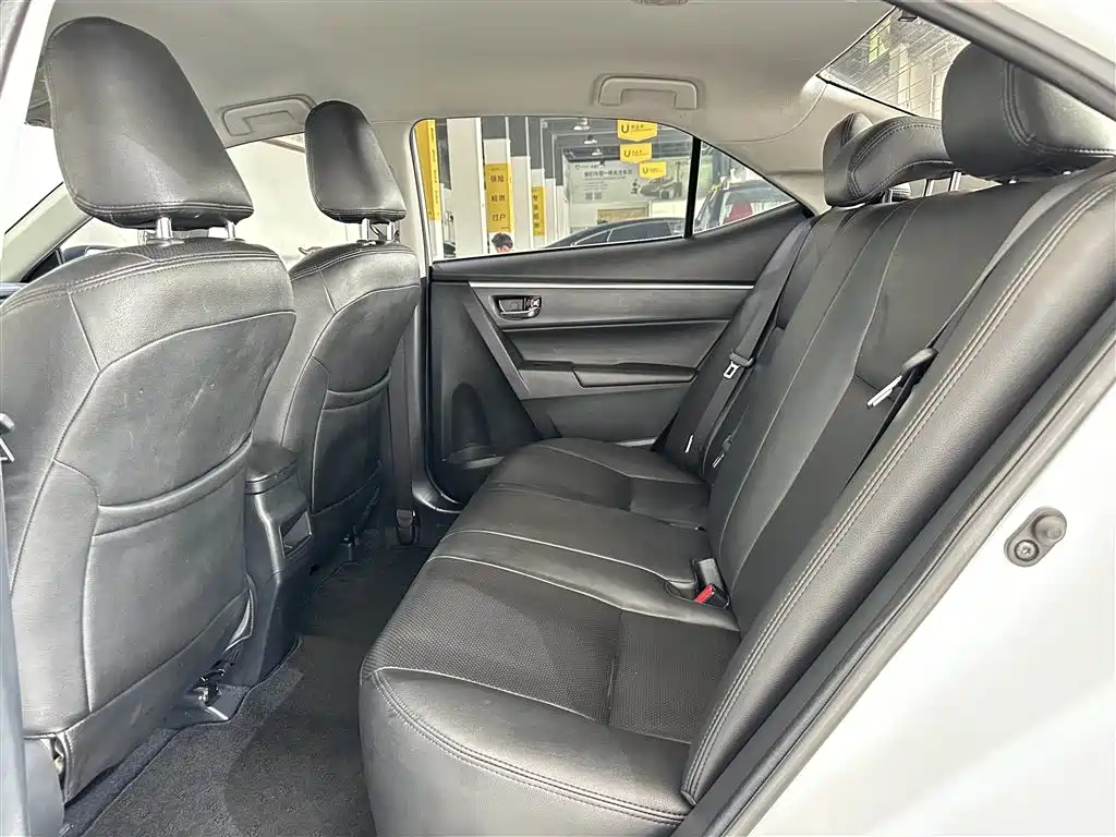 Toyota Corolla 2017 Facelift 1.2T S-CVT GL фото 5