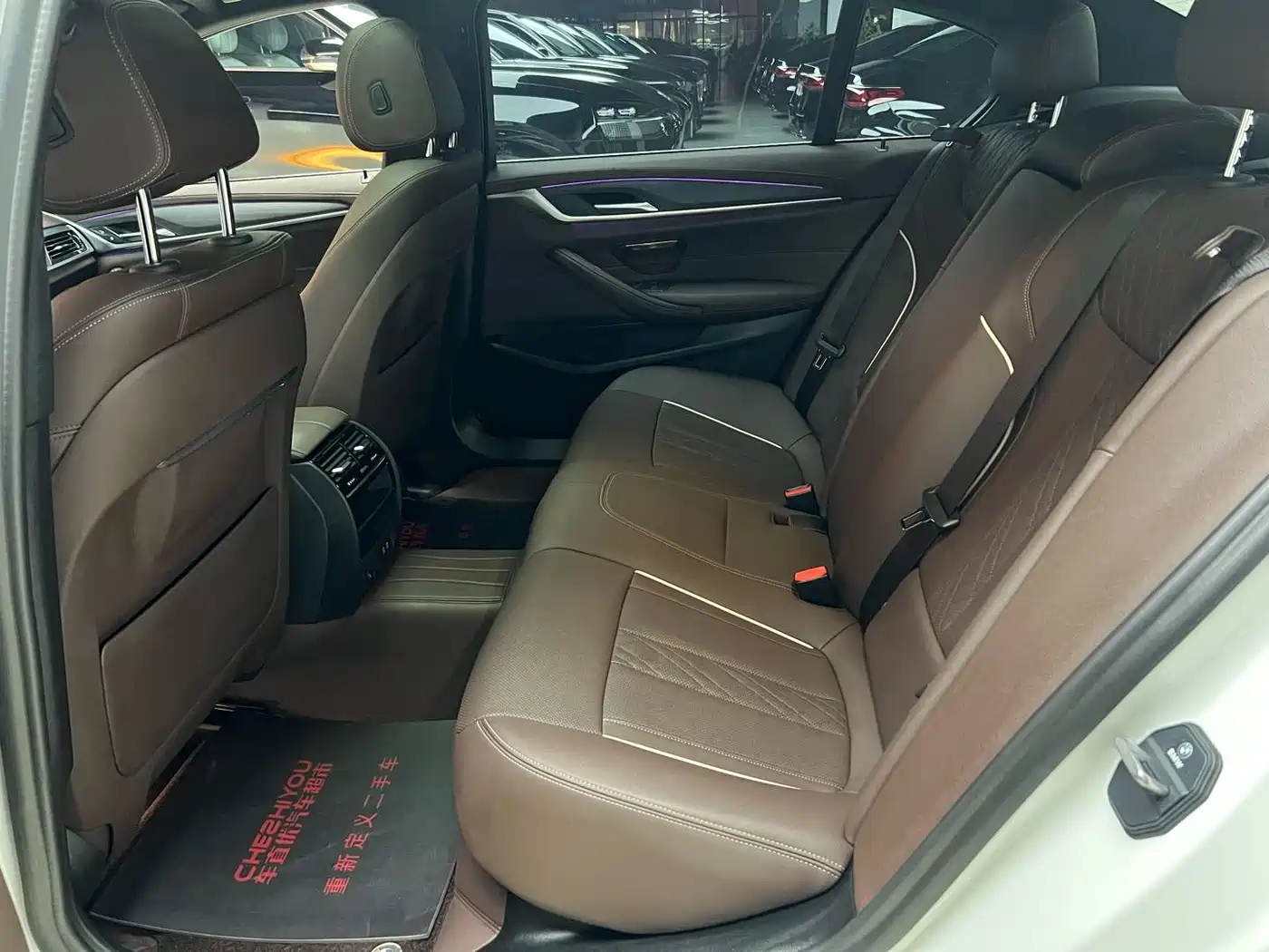BMW 5 Series 2021 530Li Leading M Sport Package фото 10