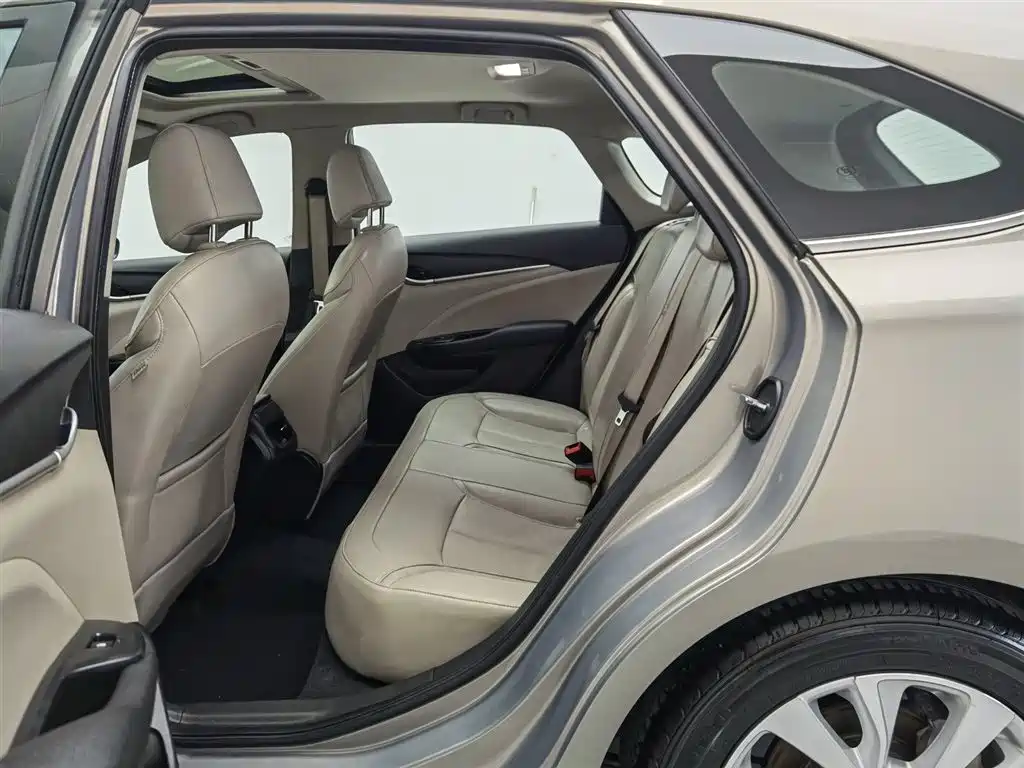 Buick Excelle GT 2018 15T Dual Clutch Elite фото 15