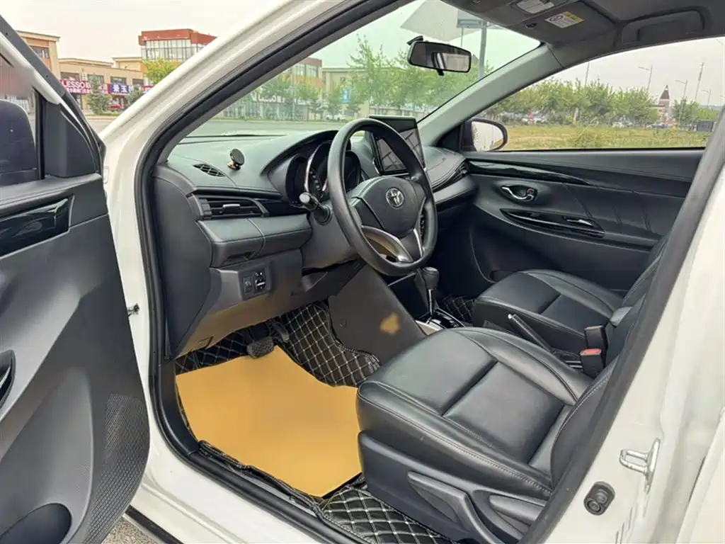 Toyota YARiS L Zhi Xuan 2021 Zhi Xuan X 1.5L CVT Luxury Edition фото 13