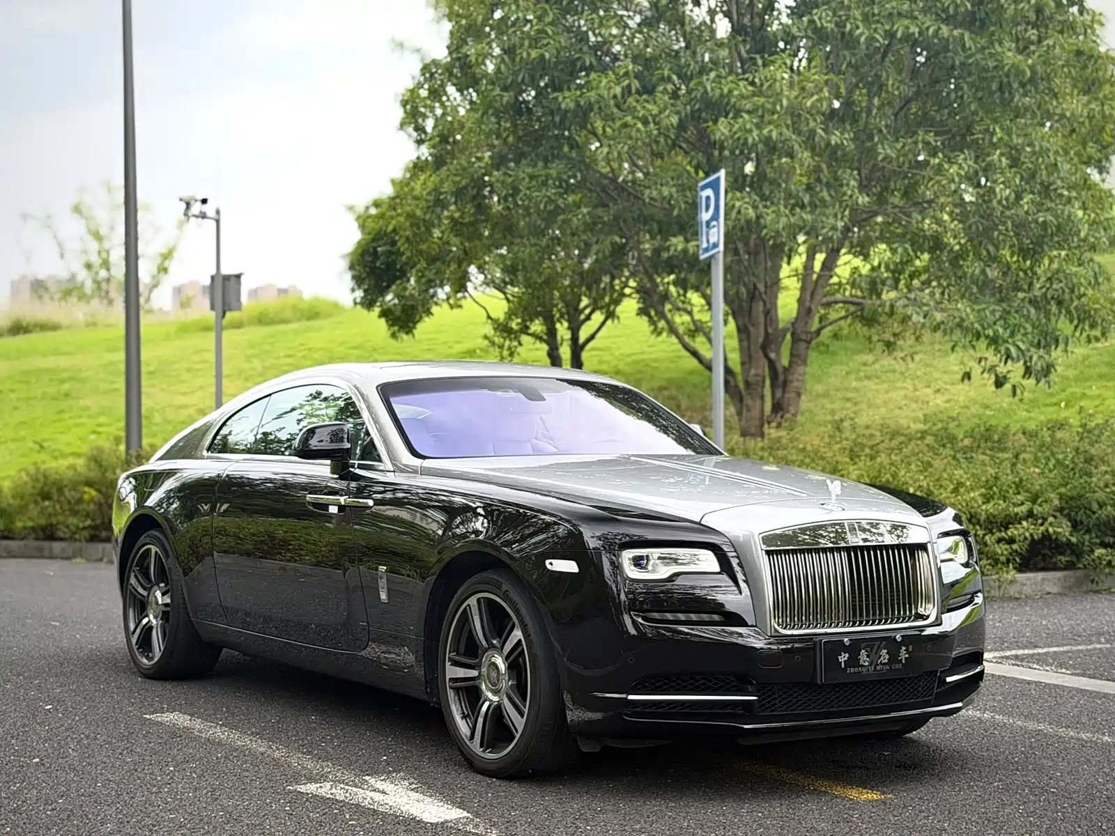 Фото 3 - Rolls-Royce Wraith