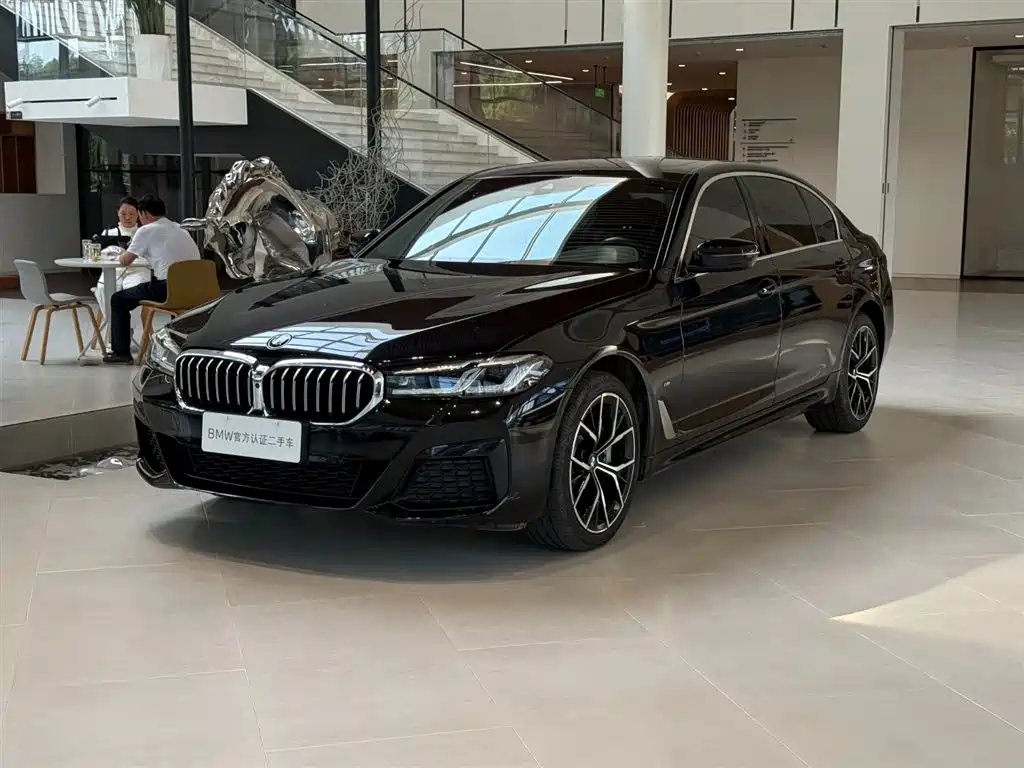 BMW 5 Series 2022 Facelift II 530Li Premium Package M Sport