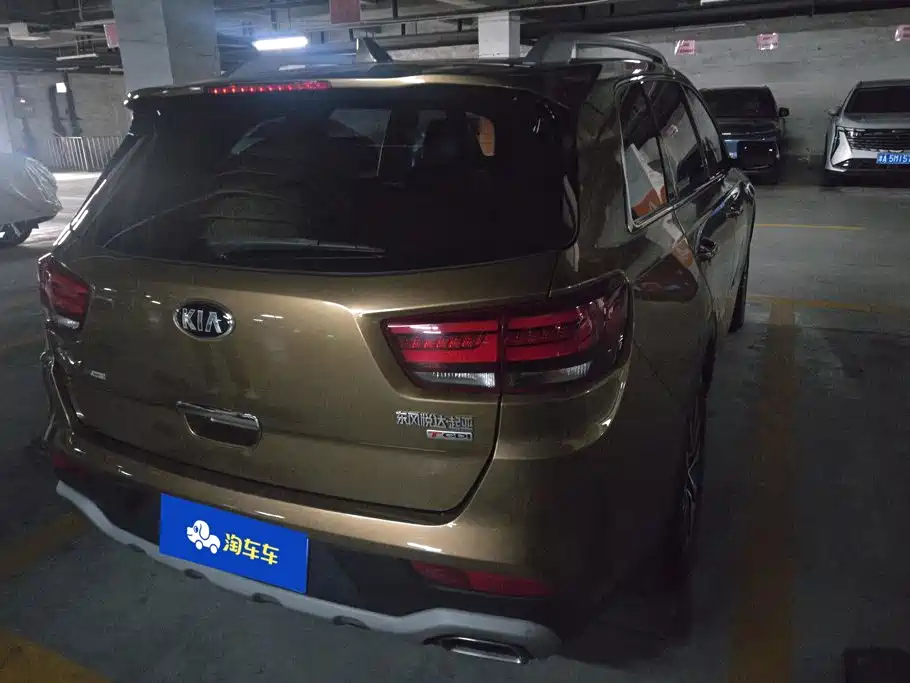 Kia KX7 2017 2017 2.0T Automatic 4WD DLX 7-Seater