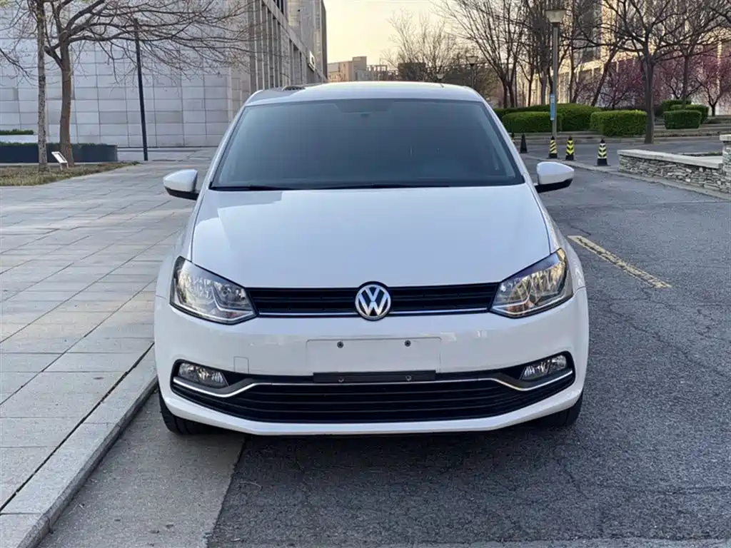 Volkswagen Polo 2018 1.5L Auto Comfort фото 4