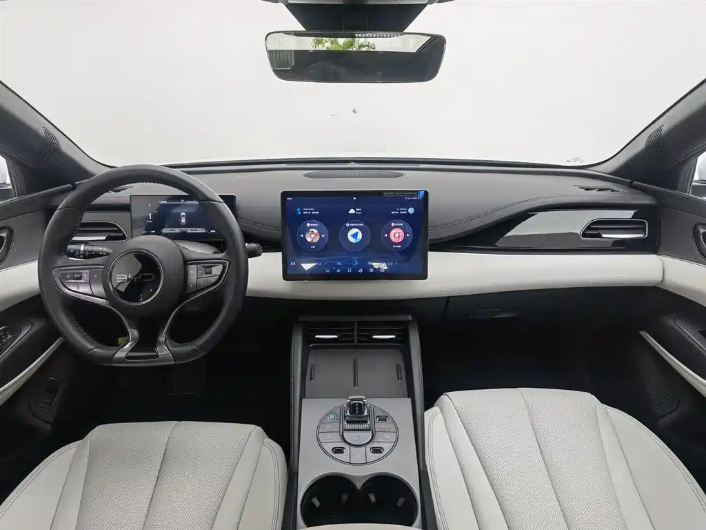 BYD Seal 06 New Energy 2024 DM-i 120KM Honor фото 5