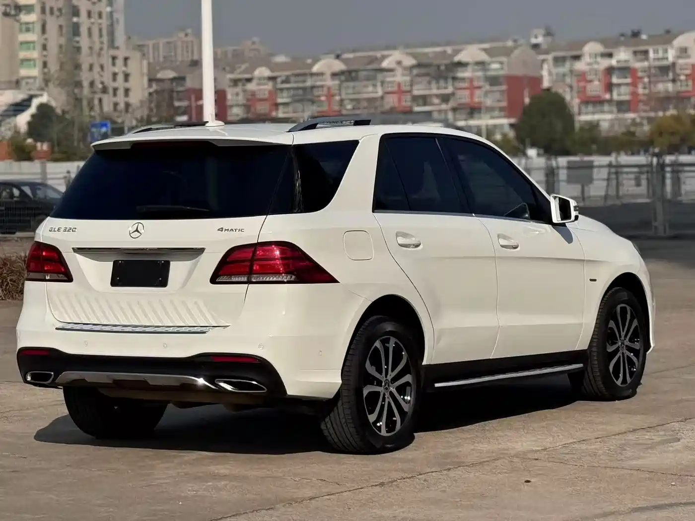 Mercedes-Benz GLE 2017 GLE 320 4MATIC Dynamic фото 6
