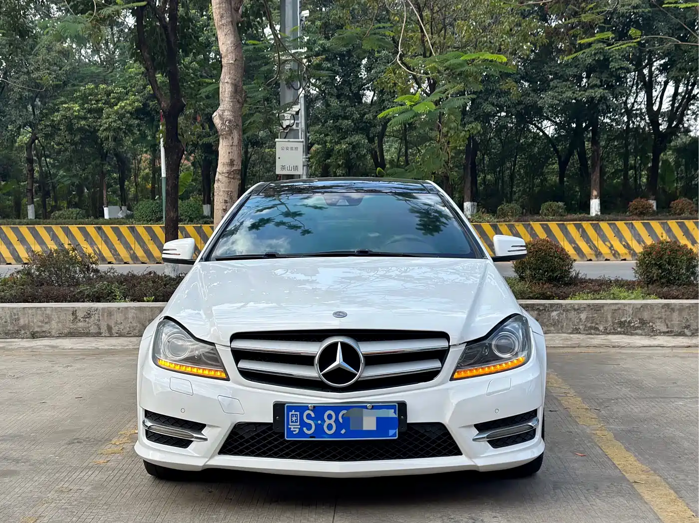 Mercedes-Benz C-Class (Import) 2013 C 180 Coupe фото 2