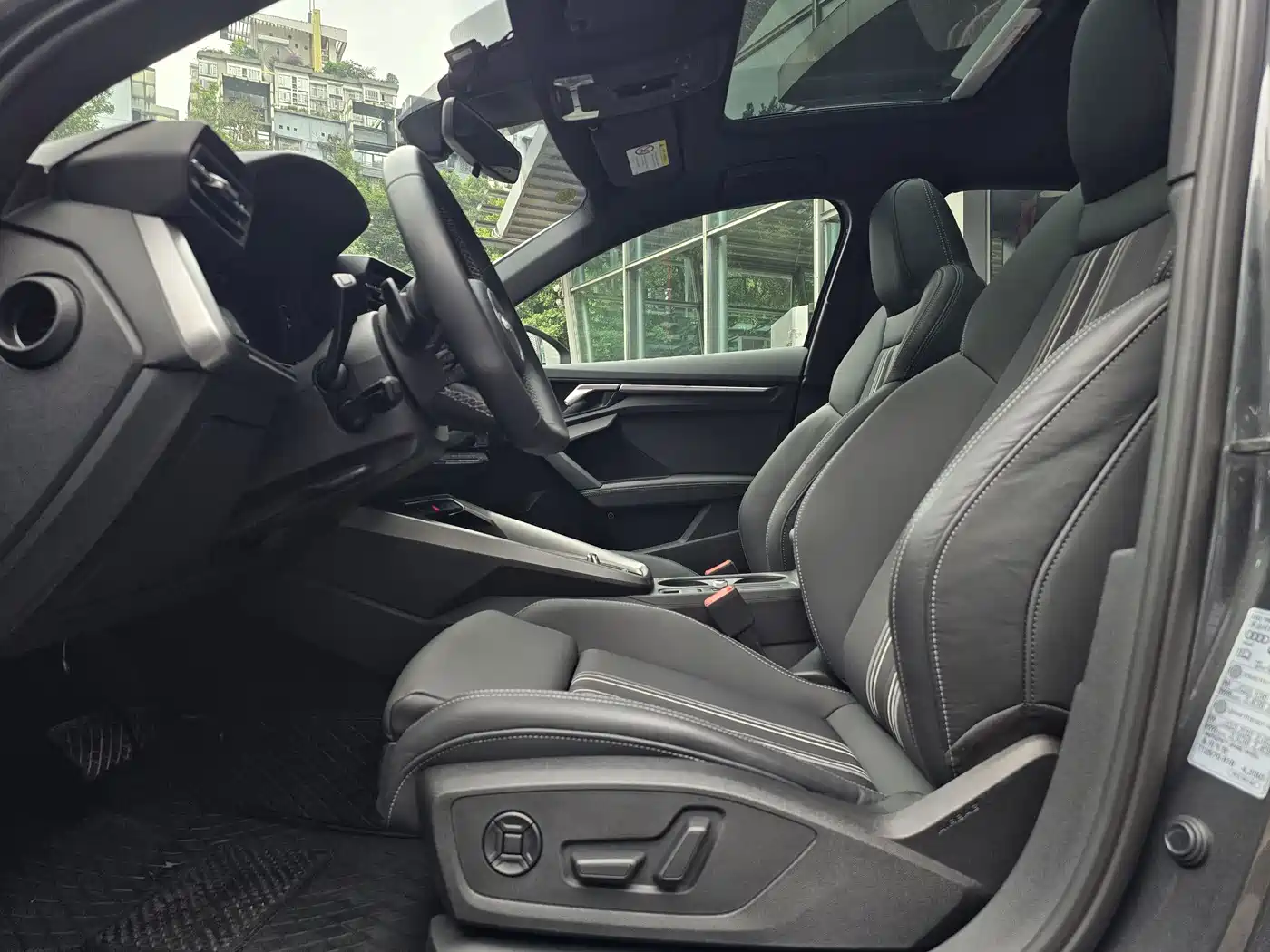 Audi A3 2024 Model A3L Limousine 35 TFSI Fashion Sport фото 22