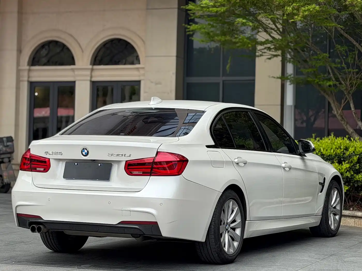 BMW 3 Series 2018 320Li Fashion Style фото 8