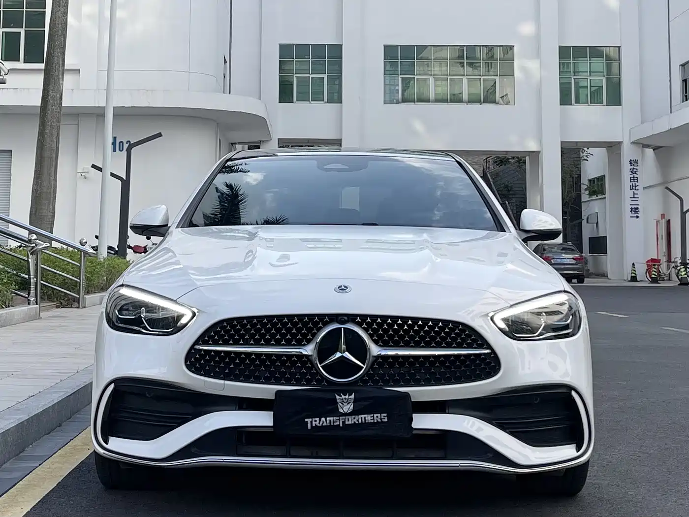 Mercedes-Benz C-Class 2024 Facelift III C 260 L Sport фото 3