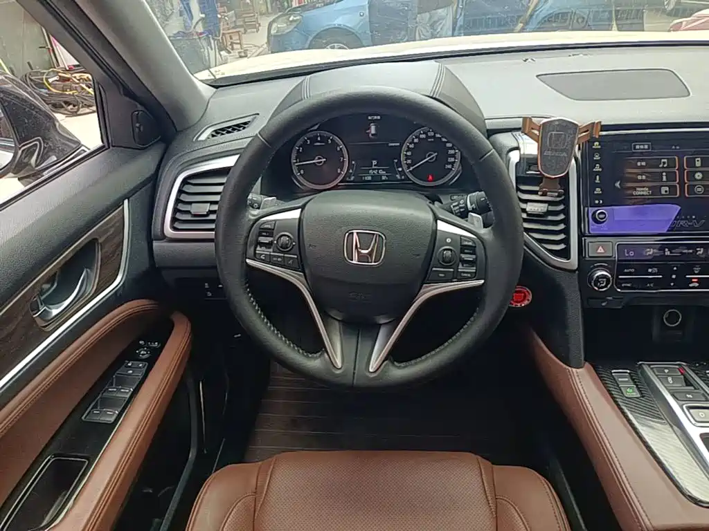 Honda UR-V 2018 2017 370TURBO 2WD Premium Edition China V