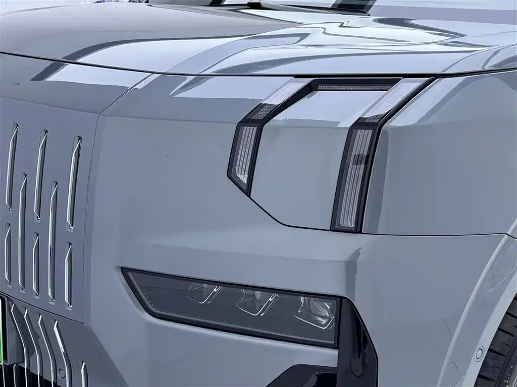 ZEEKR EXTREME KRYPTON 009