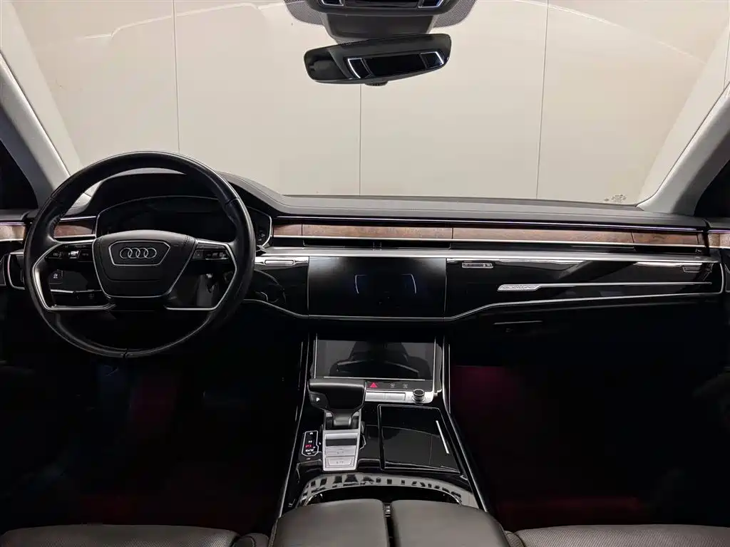 Audi A8 2019 A8L 50 TFSI quattro Luxury фото 8