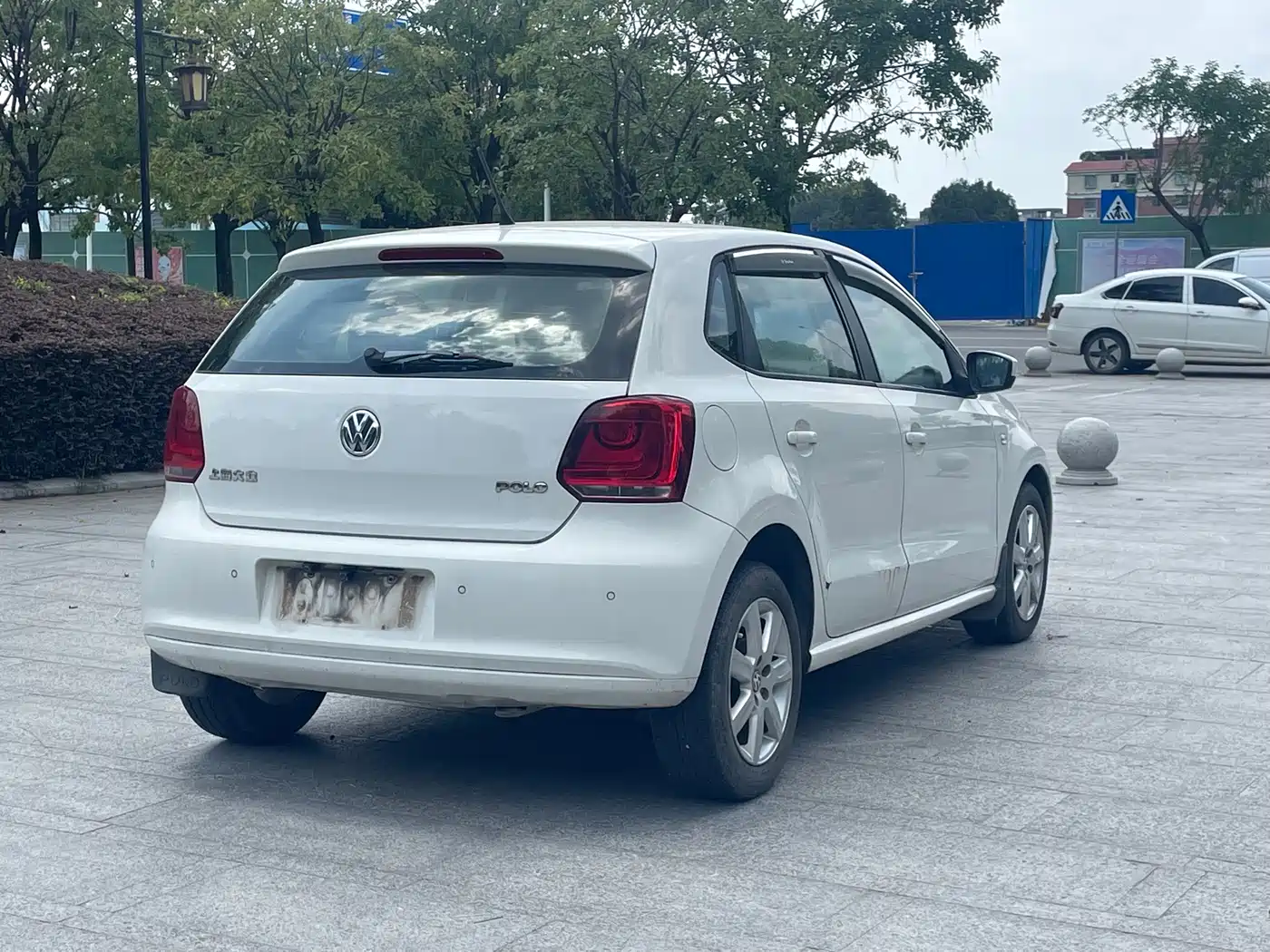 Фото 13 - Volkswagen Polo