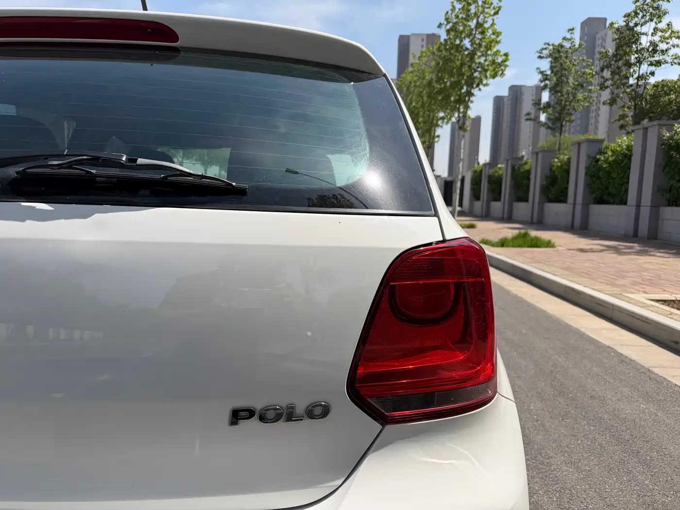 Volkswagen Polo 2013 1.4L Automatic Comfort Edition фото 15