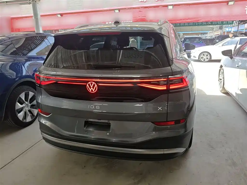Volkswagen ID.6 X 2021 1st Edition ID. First Sight фото 6